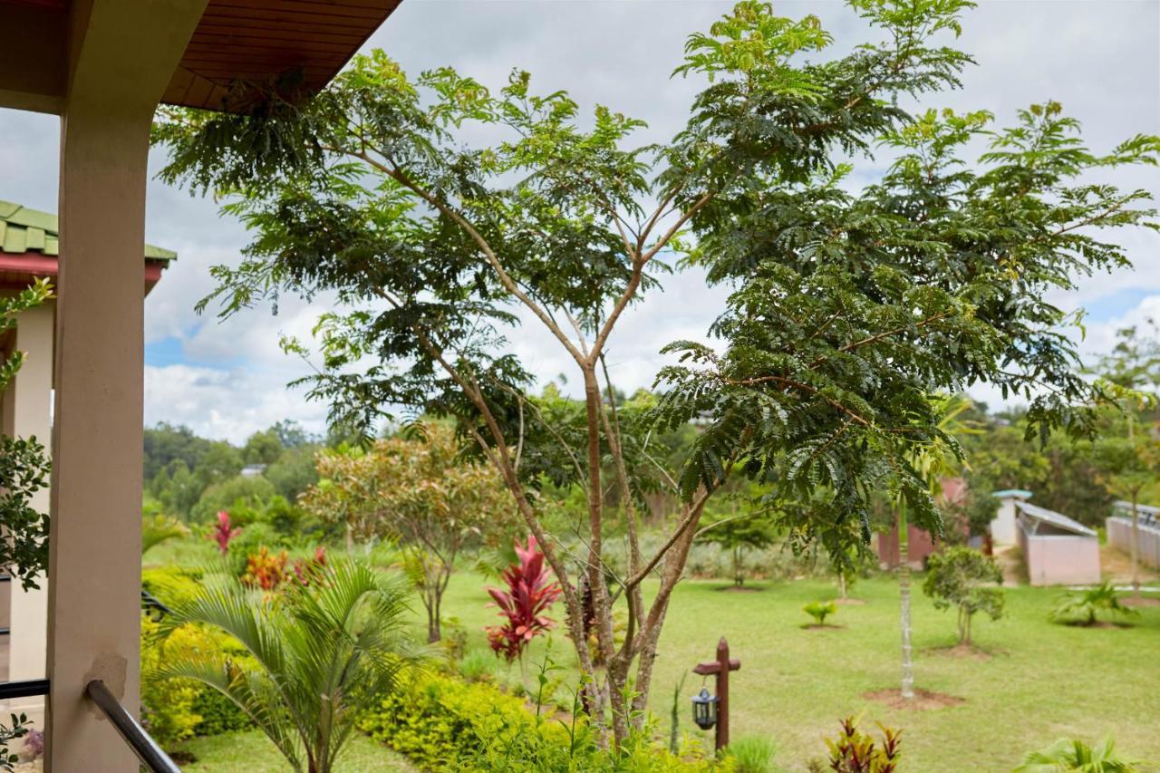 Andasibe Lemurs Lodge Kültér fotó